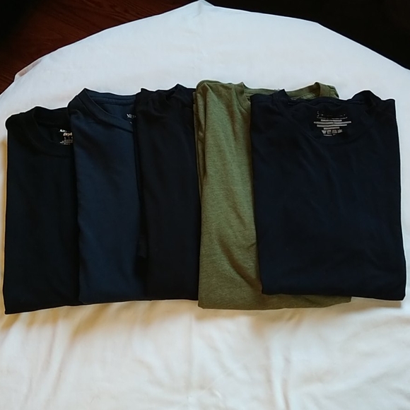 Mens Lrg bundle pack of (5) T-shirts - Picture 10 of 10